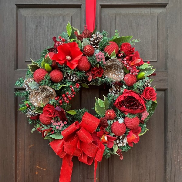 RED FOREVER DOOR WREATH