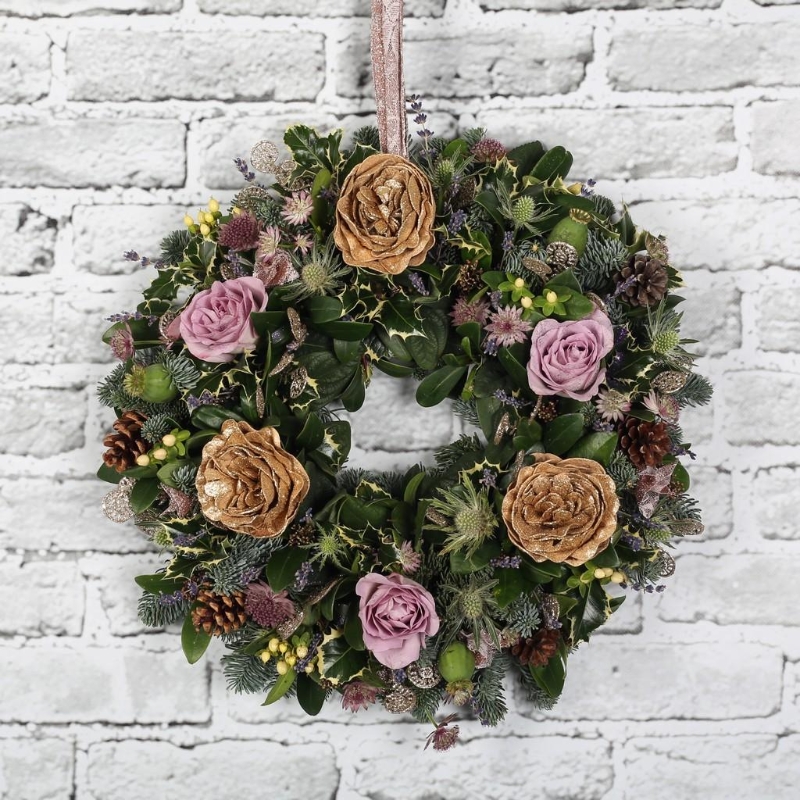 SPARKLE FRESH DOOR WREATH