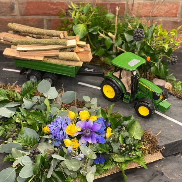 WOOD TRAILER AND TRACTOR