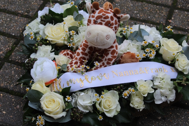 GIRAFFE FUNERAL FLOWERS