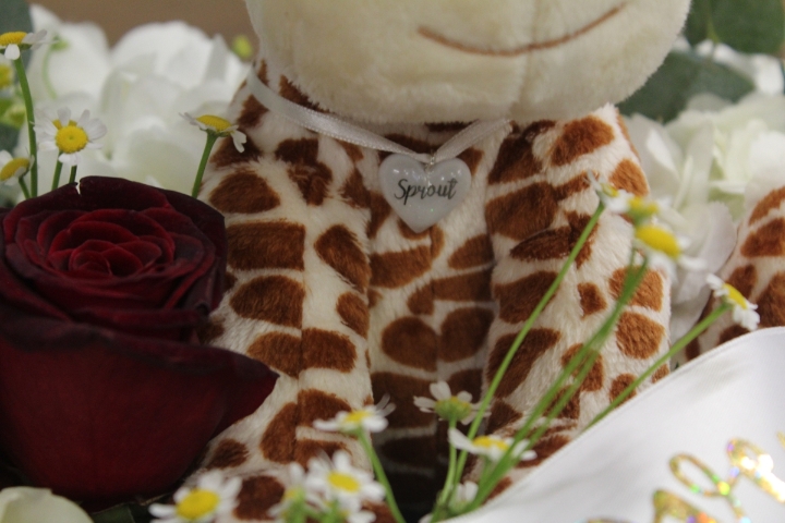 GIRAFFE FUNERAL FLOWERS